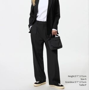 Uniqlo Women's Black Trousers